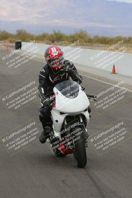 media/Mar-20-2023-Moto Forza (Mon) [[d0bbc59e78]]/Around the Pits/